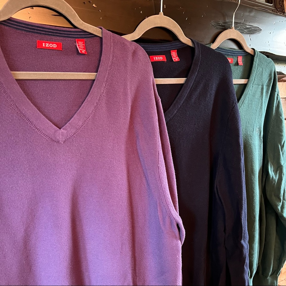 3 Izod V-Neck Mens Sweaters